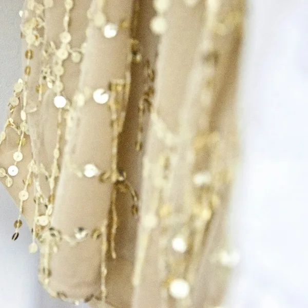 Jilbab saoudien beige mariage